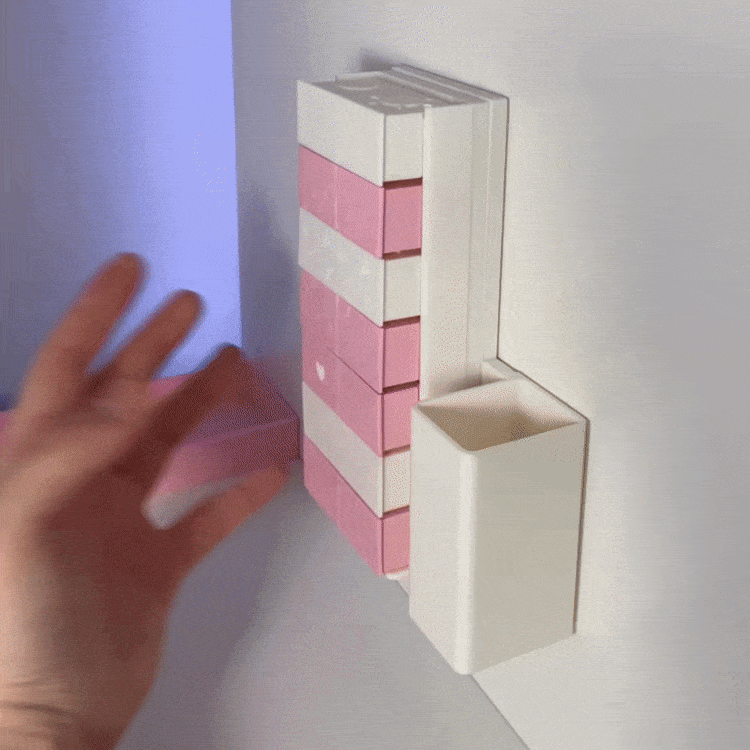 Magnetic dismount for travel